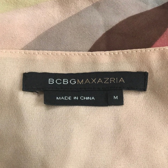 Very pretty BCBG women’s top. - Picture 5 of 8